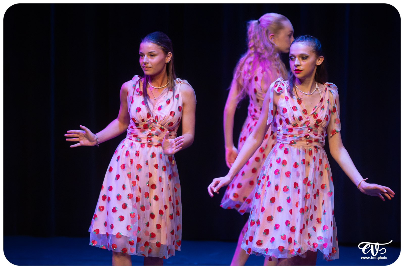 ECOLE DE DANSE CÉCILE ADAMOW
